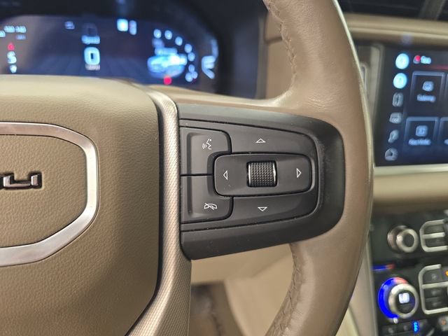 Used 2022 GMC Yukon XL Denali w/ Denali Ultimate Package AWD/4WD image 38