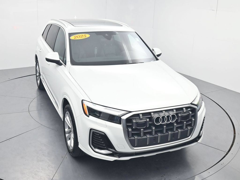Used 2025 Audi Q7 3.0T Premium Plus AWD/4WD image 64