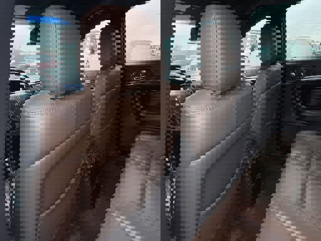 Used 2015 Lincoln MKS AWD w/ Equipment Group 201A image 12