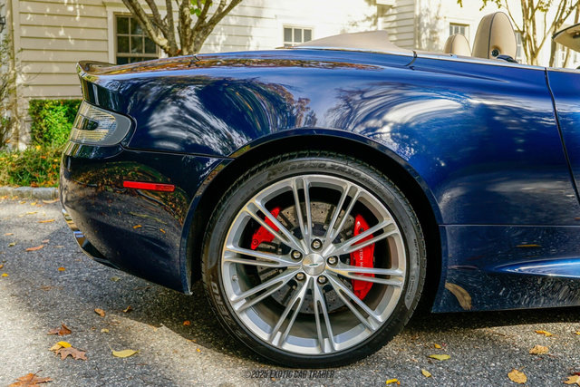Used 2015 Aston Martin DB9 Volante image 10