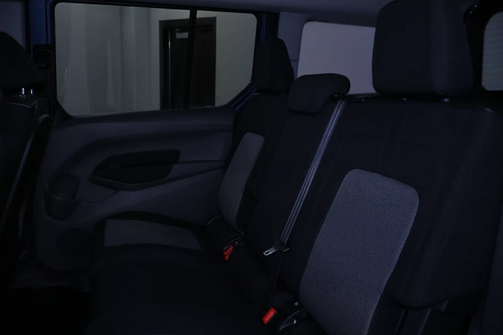 Used 2023 Ford Transit Connect XL FWD image 14