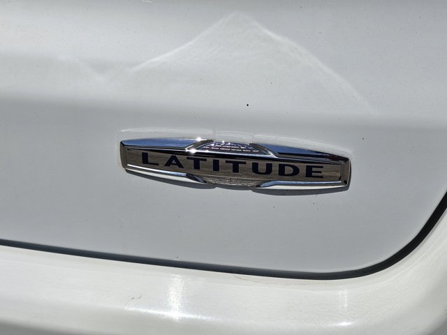 Used 2023 Jeep Compass Latitude w/ Convenience Group image 10