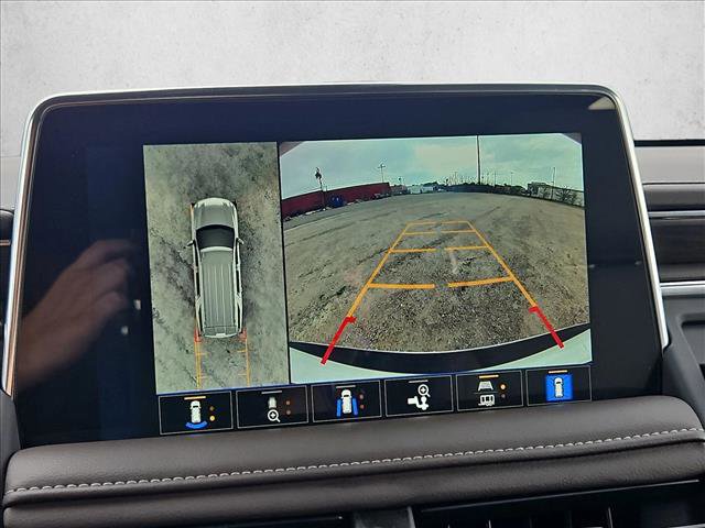 Used 2023 Chevrolet Tahoe Z71 w/ Luxury Package image 14