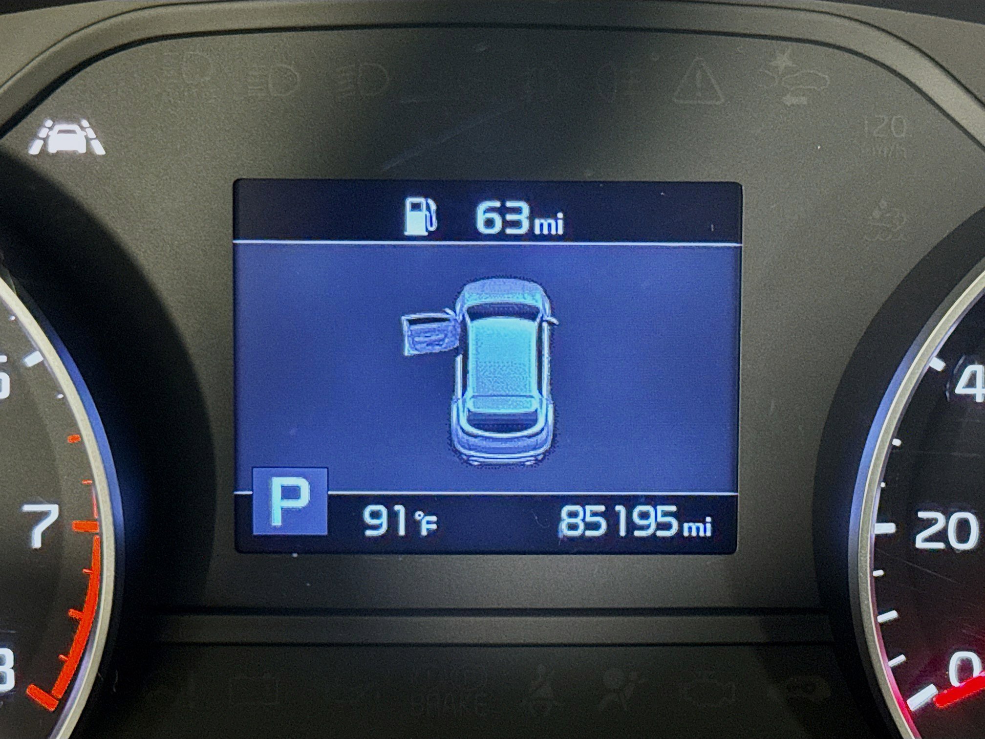 Used 2022 Kia Sportage LX image 15