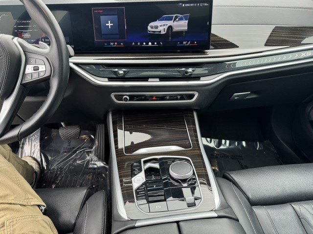 Used 2025 BMW X5 xDrive50e image 19