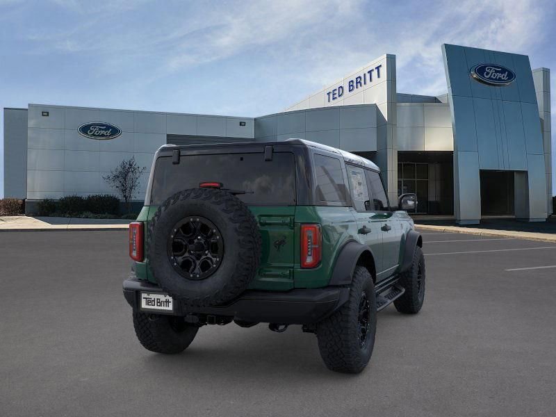 New 2025 Ford Bronco Badlands w/ Sasquatch Package AWD/4WD image 8