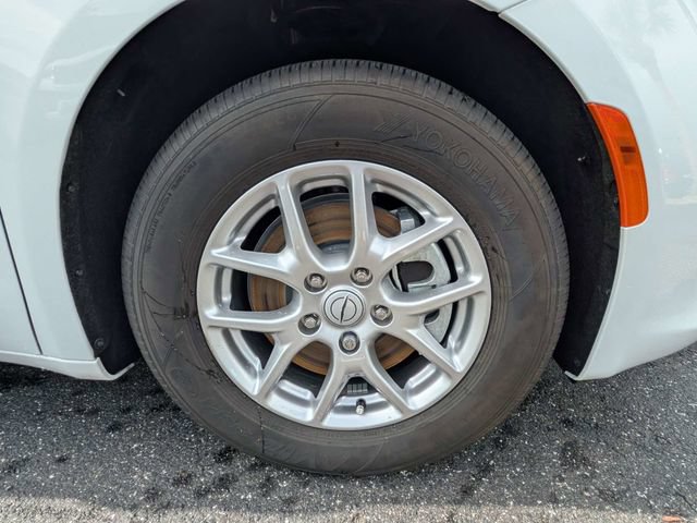 New 2026 Chrysler Voyager LX FWD image 10