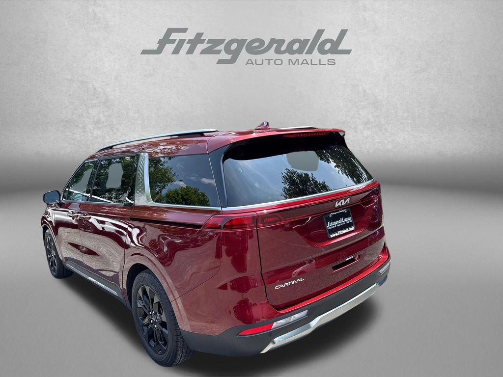 Used 2024 Kia Carnival SX FWD image 8