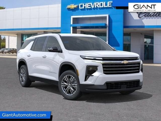 New 2026 Chevrolet Traverse LT w/ Driver Confidence Package FWD image 1