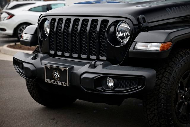 Used 2021 Jeep Gladiator Willys image 3