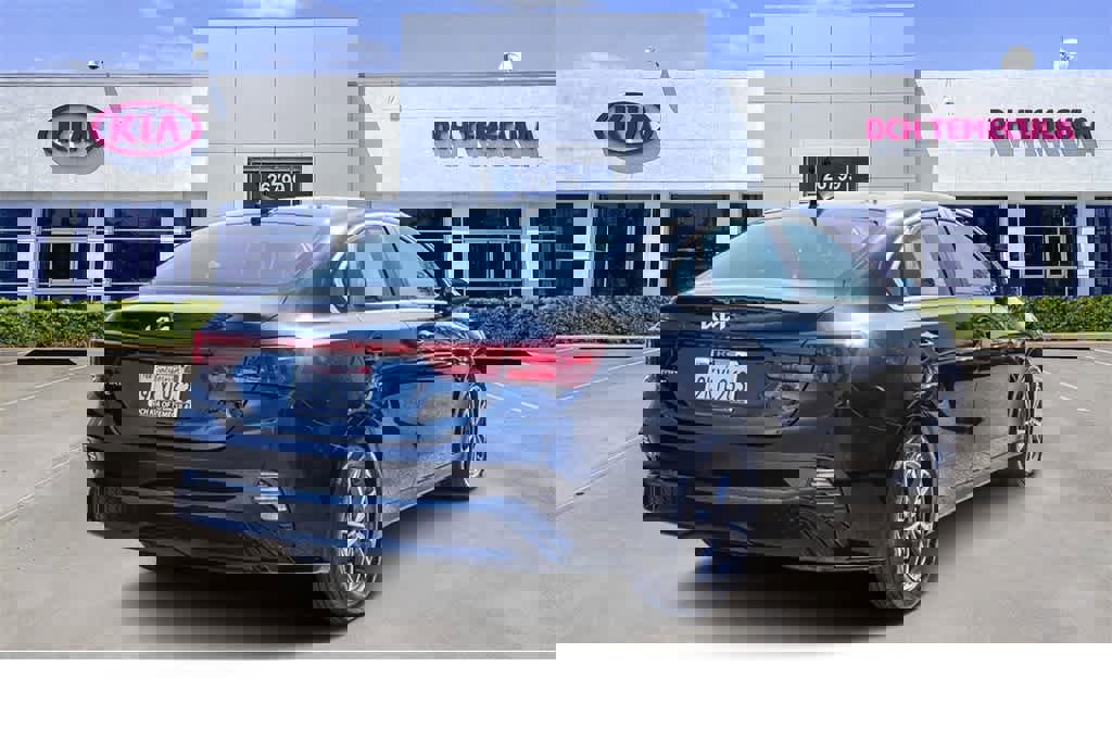 Certified 2024 Kia Forte LXS image 4