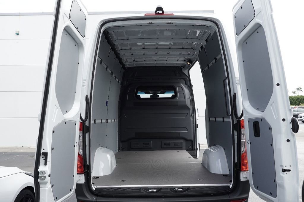 New 2026 Mercedes-Benz Sprinter 144 Cargo image 17