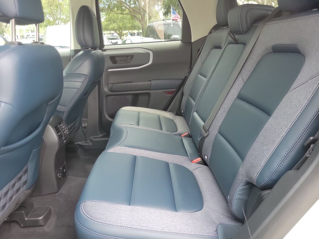 Used 2024 Ford Bronco Sport Outer Banks AWD/4WD image 7