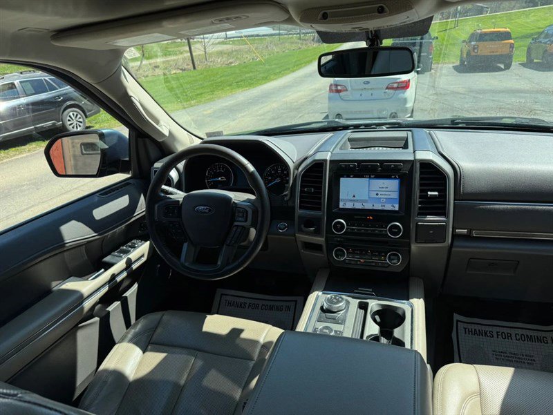 Used 2018 Ford Expedition XLT w/ Equipment Group 202A image 29