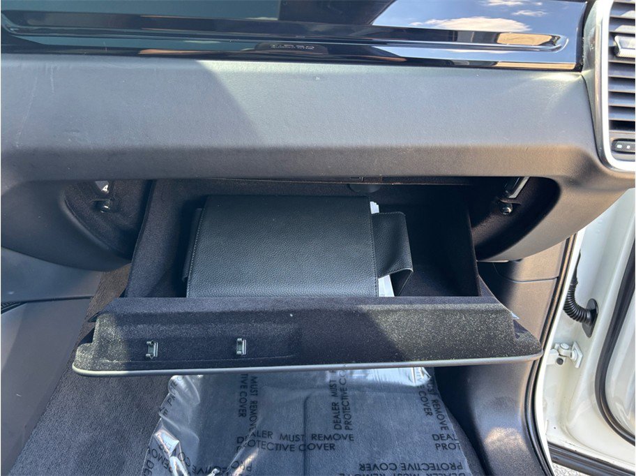 Used 2021 Porsche Cayenne GTS w/ Premium Package image 53