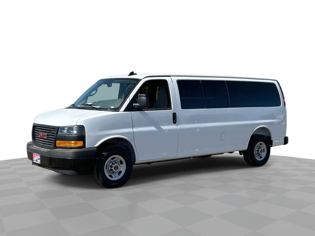 New 2025 GMC Savana 3500 LS image 1