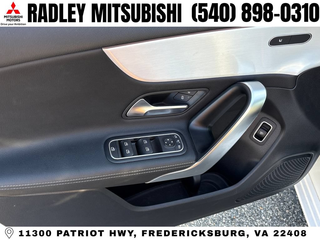 Used 2022 Mercedes-Benz A 220 4MATIC image 5
