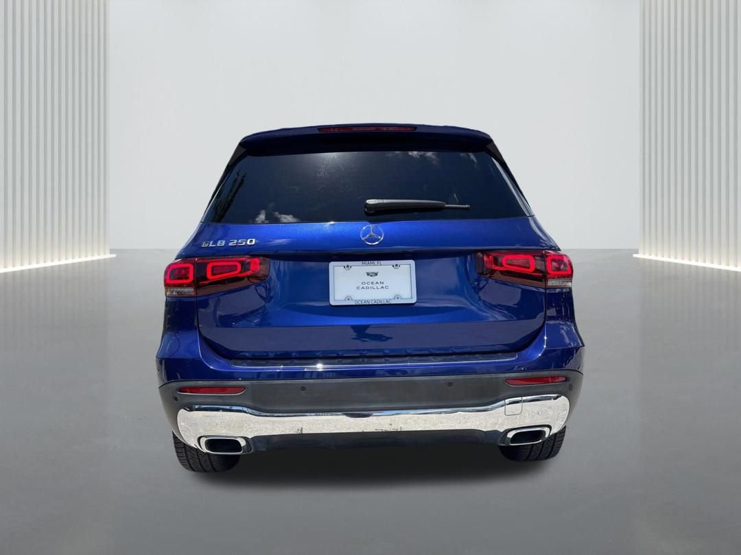 Used 2021 Mercedes-Benz GLB 250 image 6