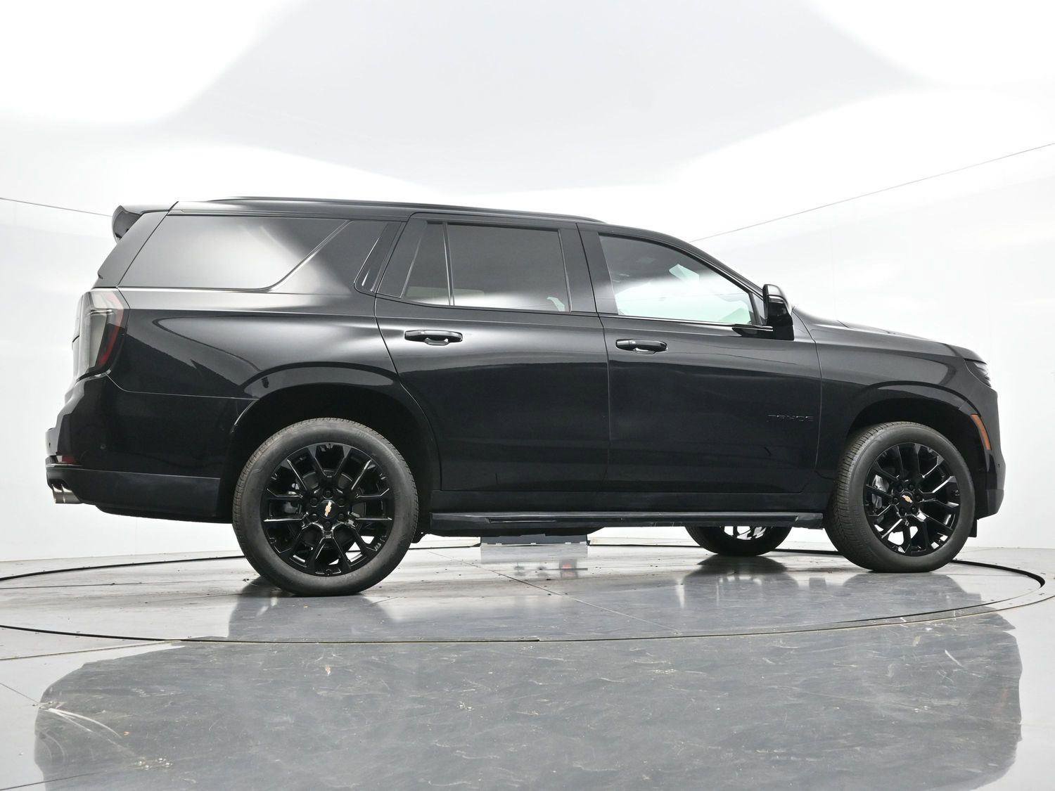 Used 2025 Chevrolet Tahoe RST w/ Advanced Technology Package image 59