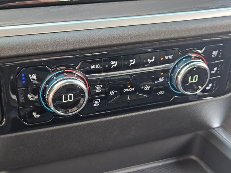 New 2026 GMC Sierra 2500 SLT w/ SLT Premium Package image 19