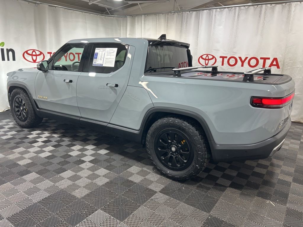 Used 2023 Rivian R1T Adventure image 5