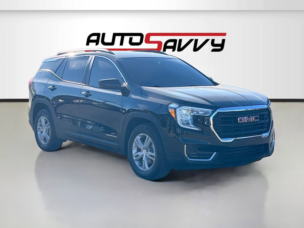 Used 2022 GMC Terrain SLE w/ Driver Convenience Package