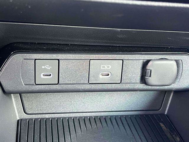 Certified 2023 Toyota Prius Prime FWD image 11
