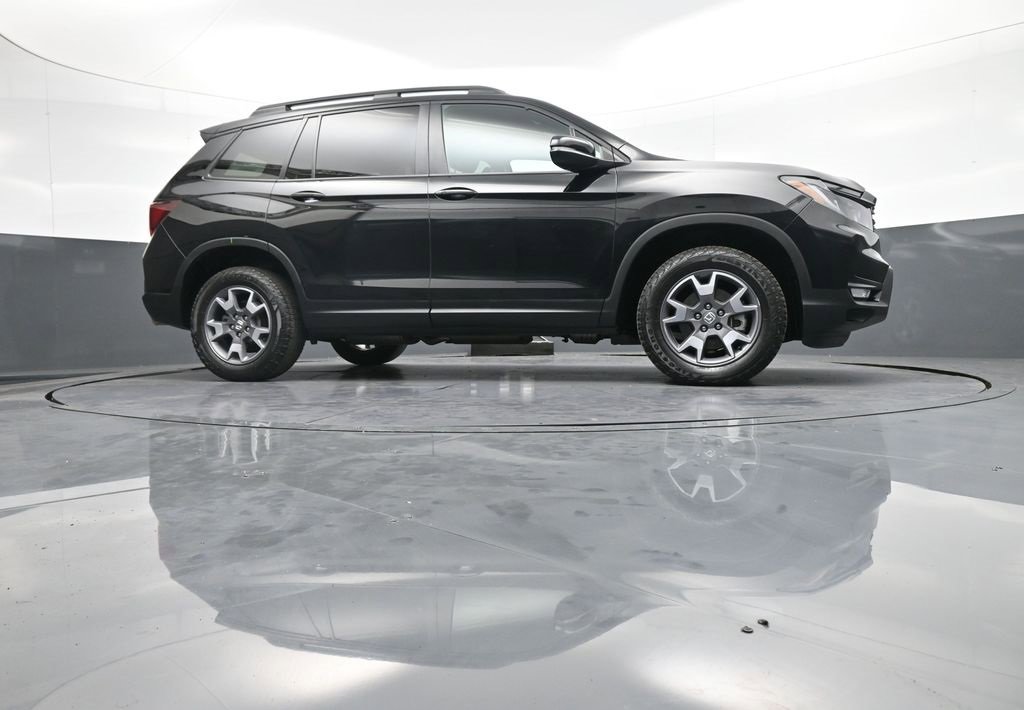 Certified 2022 Honda Passport TrailSport image 29