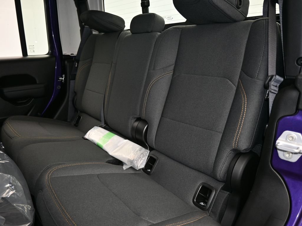 New 2026 Jeep Gladiator Sport AWD/4WD image 27