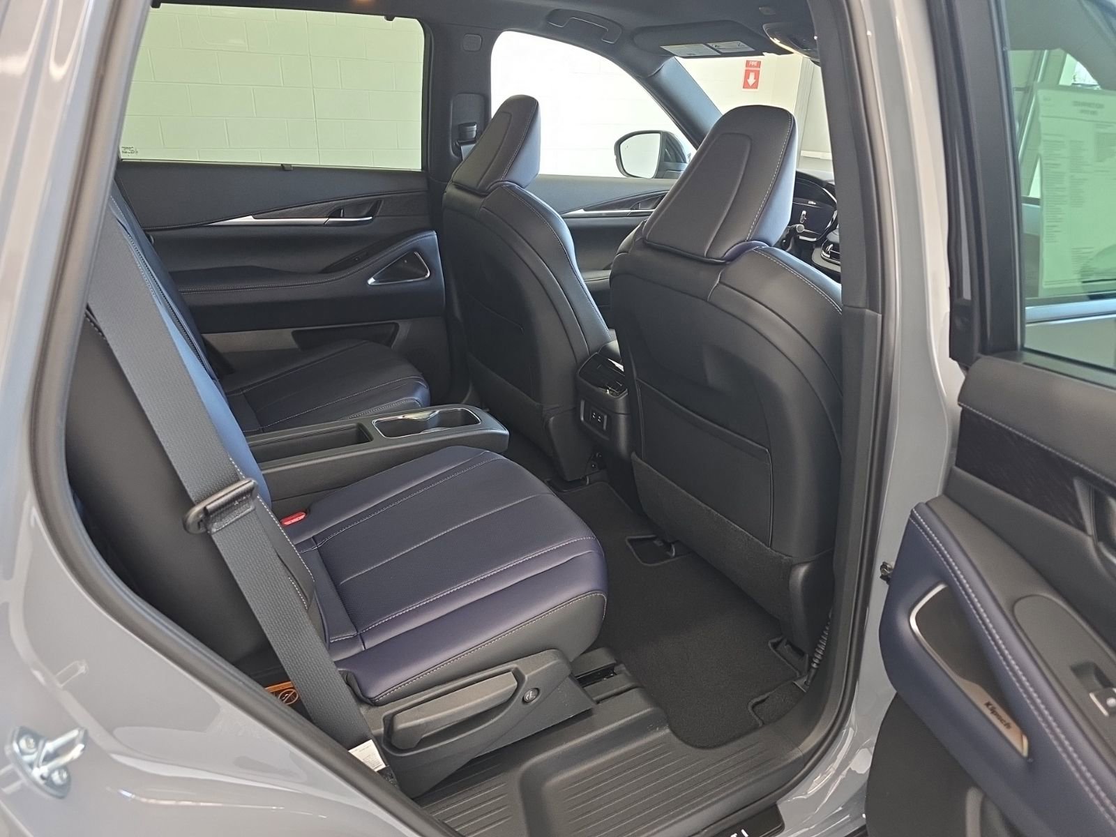 New 2026 INFINITI QX60 Sport w/ Dark Cargo Package AWD/4WD image 11