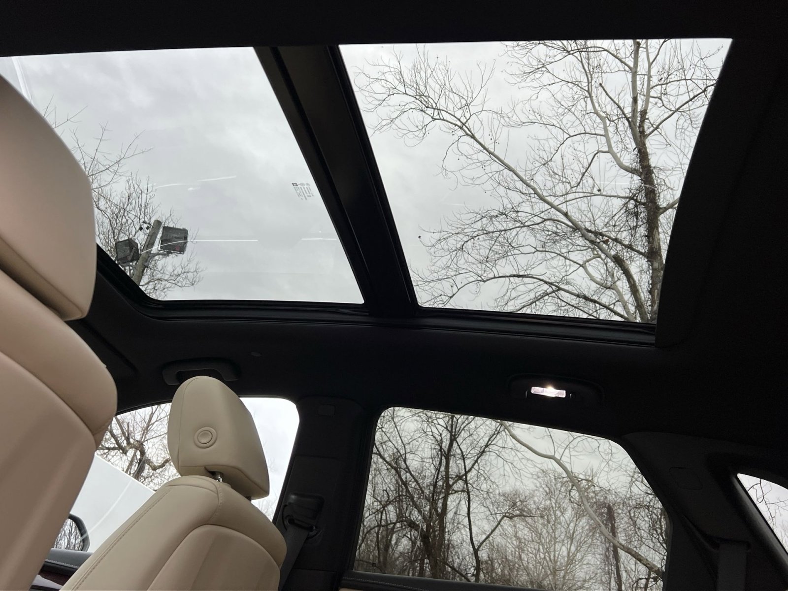 Used 2018 Cadillac XT5 Premium Luxury image 22