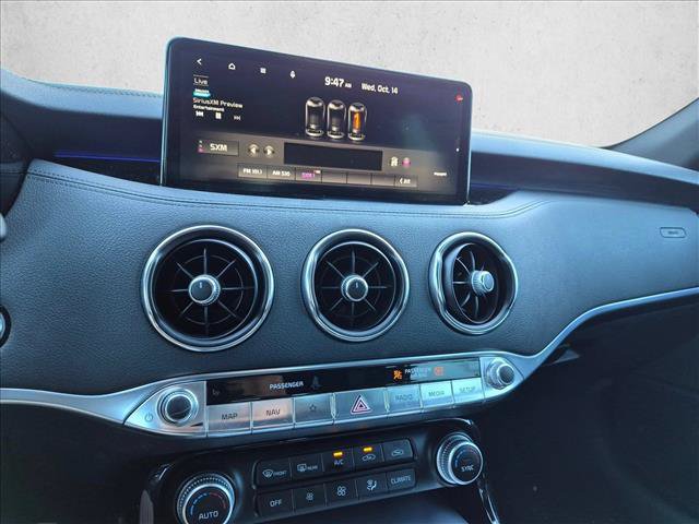 Used 2022 Kia Stinger GT1 AWD/4WD image 13