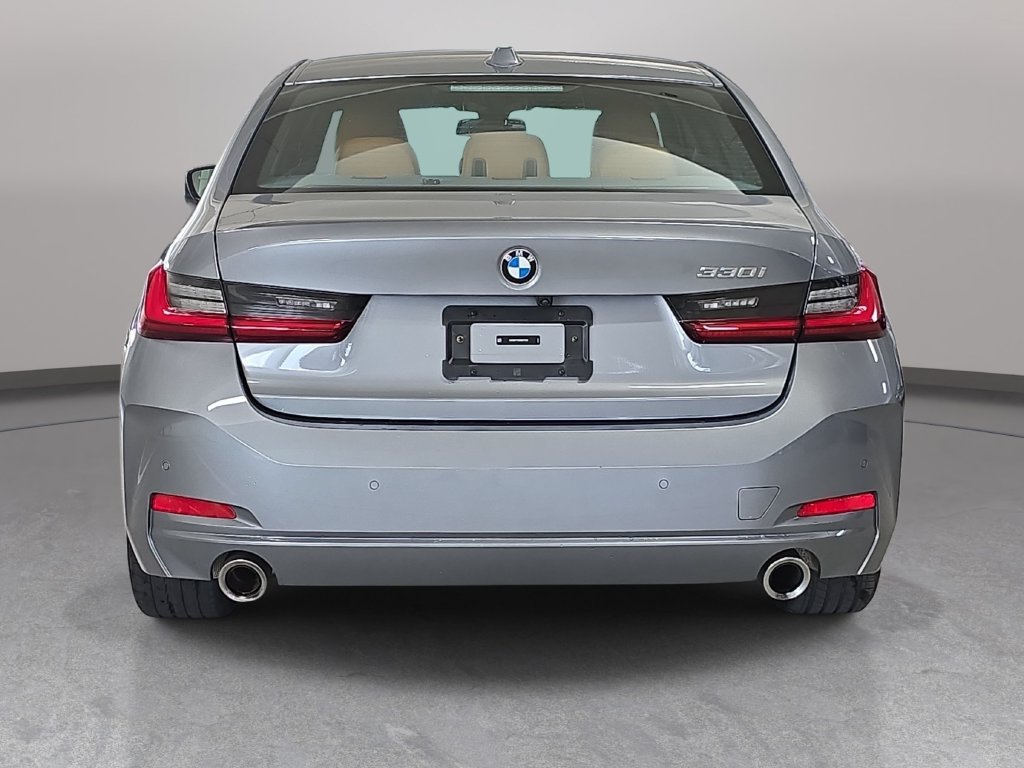 Certified 2024 BMW 330i Sedan w/ Convenience Package RWD image 7