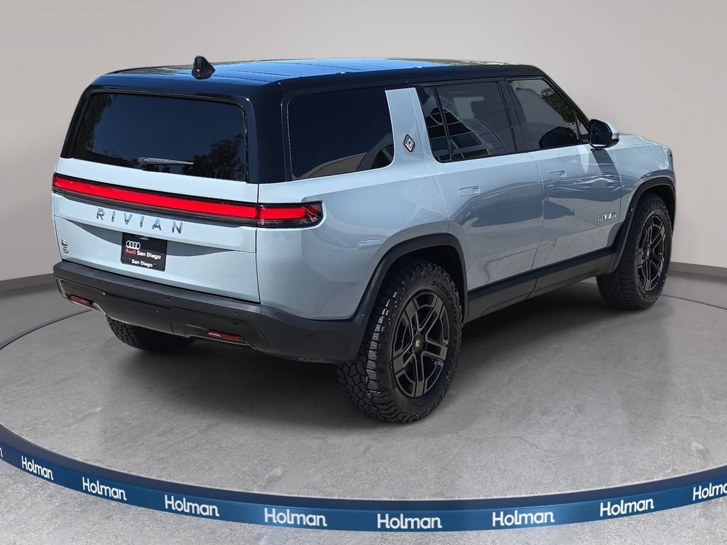 Used 2023 Rivian R1S Adventure Dual AWD/4WD image 6