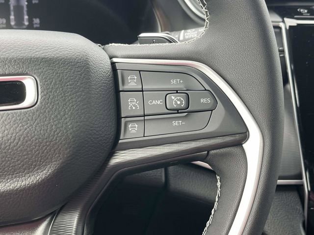 New 2025 Jeep Grand Cherokee Laredo X w/ Luxury Tech Group I image 20