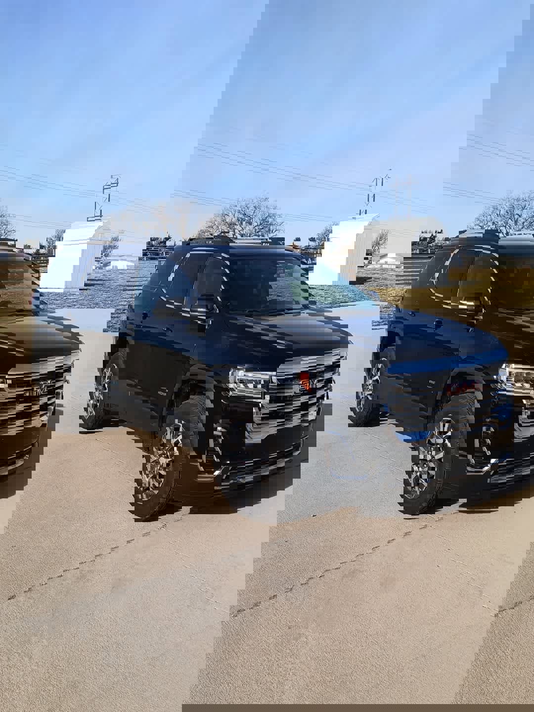 Used 2023 GMC Acadia SLE w/ Driver Convenience Package image 11