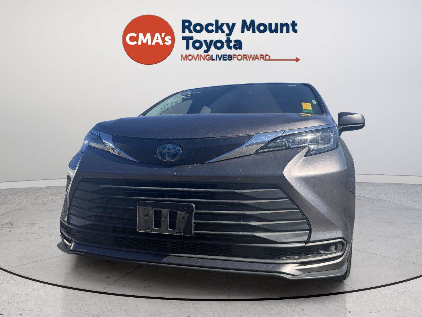 Used 2021 Toyota Sienna LE w/ LE Plus Package AWD/4WD image 16