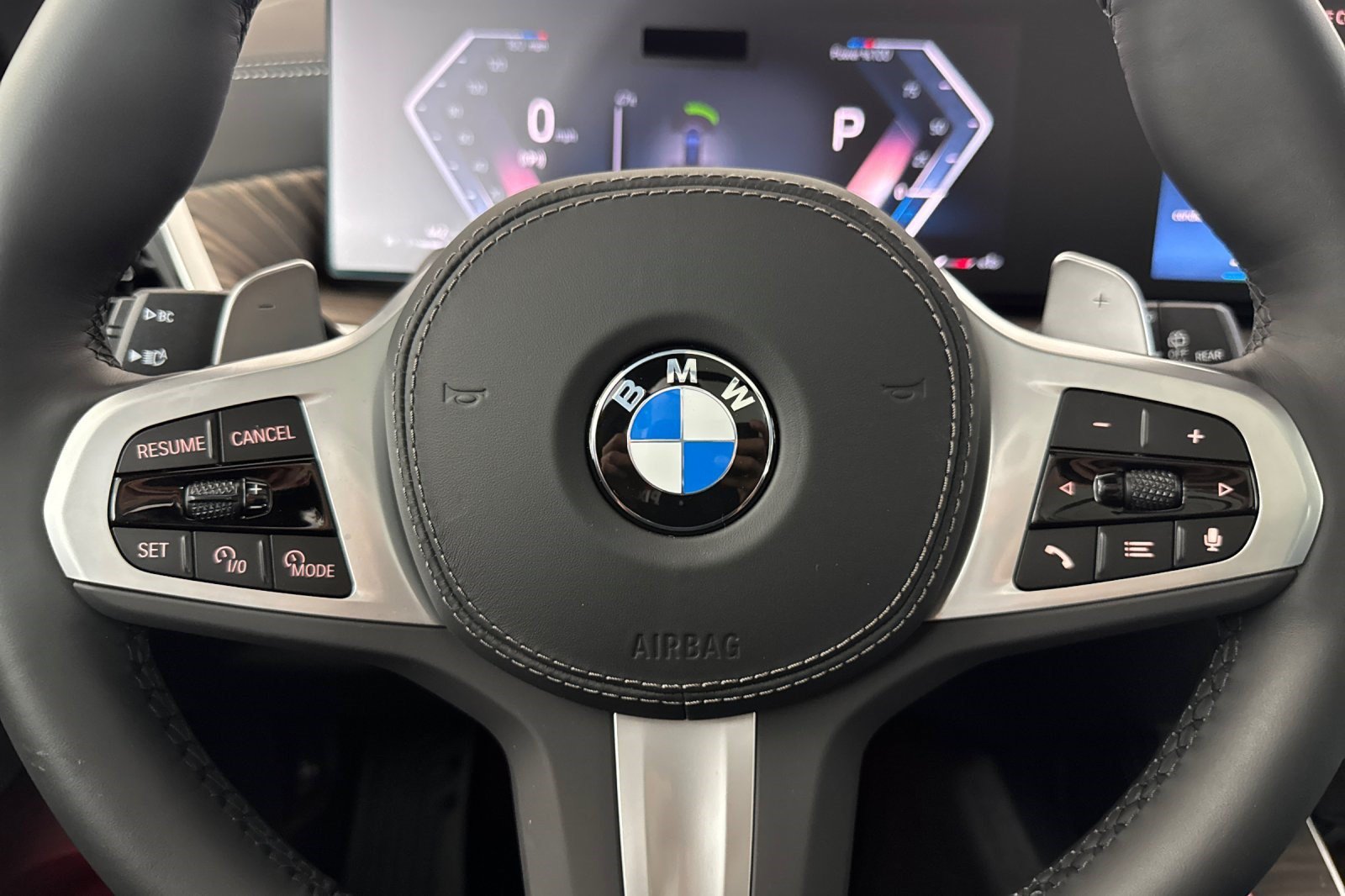 New 2026 BMW X5 xDrive40i w/ M Sport Package AWD/4WD image 11