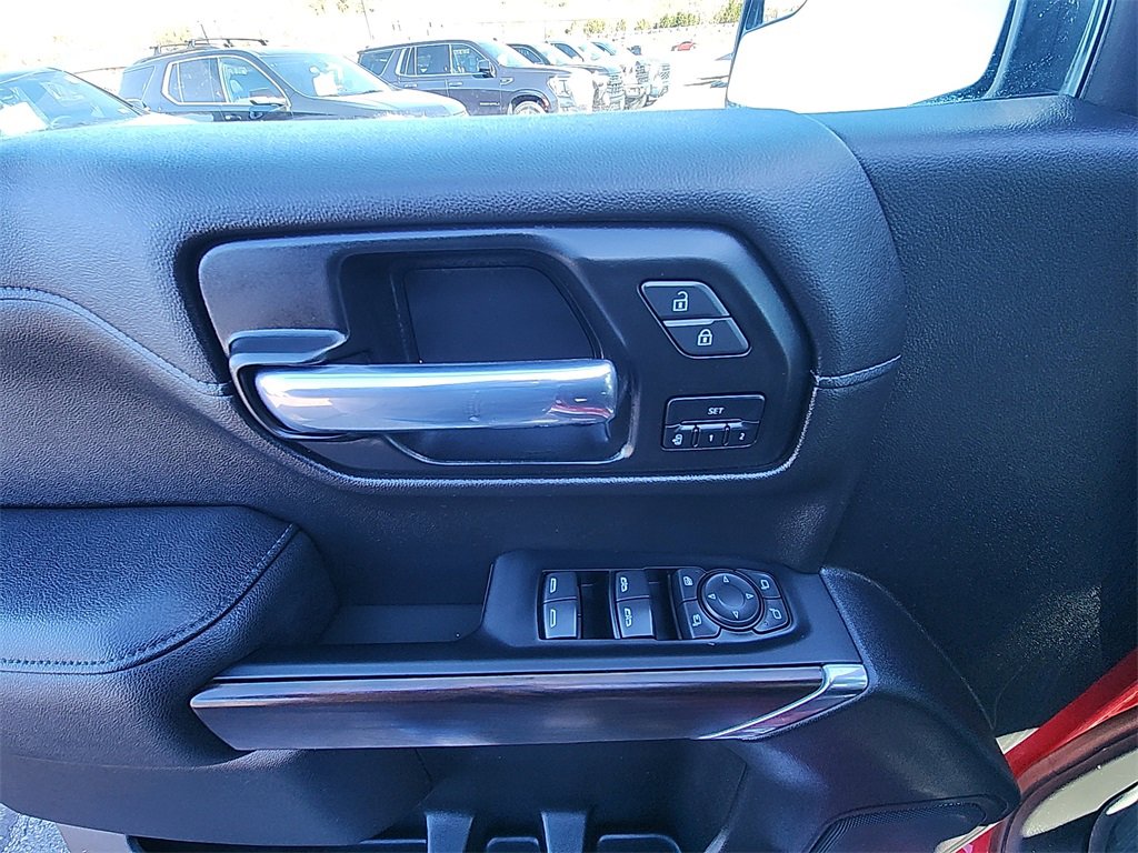 Used 2022 GMC Sierra 1500 SLT w/ SLT Premium Package image 16