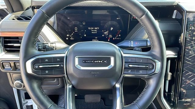 Used 2025 GMC Yukon XL Denali image 22