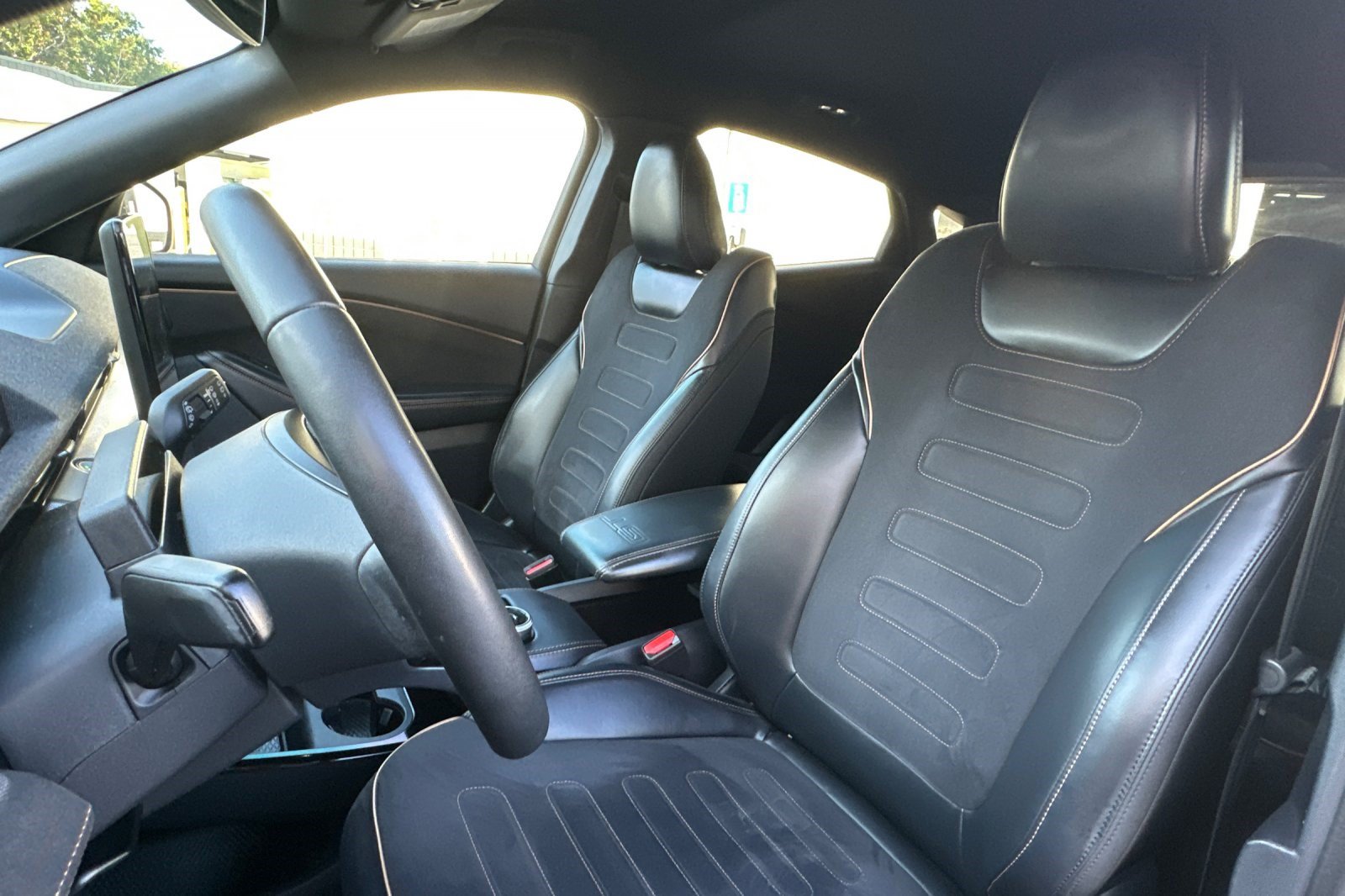 Used 2021 Ford Mustang Mach-E GT AWD/4WD image 5