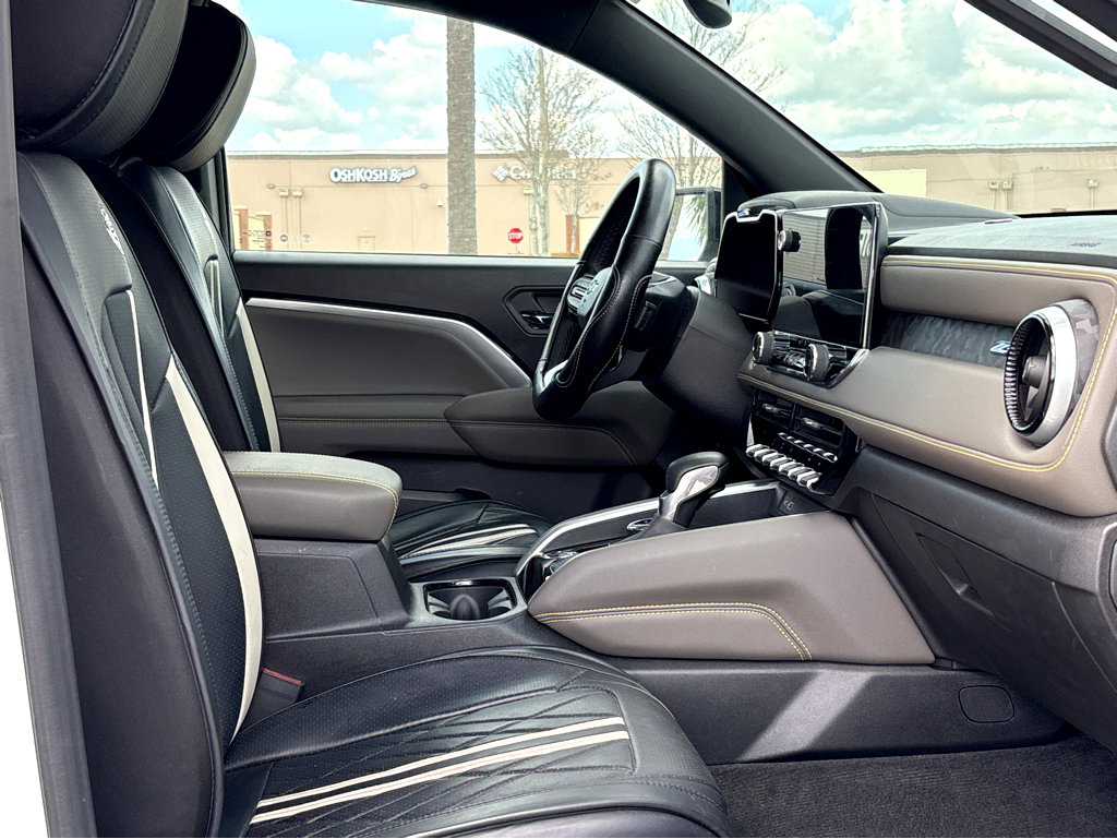 Used 2024 Chevrolet Colorado ZR2 image 8