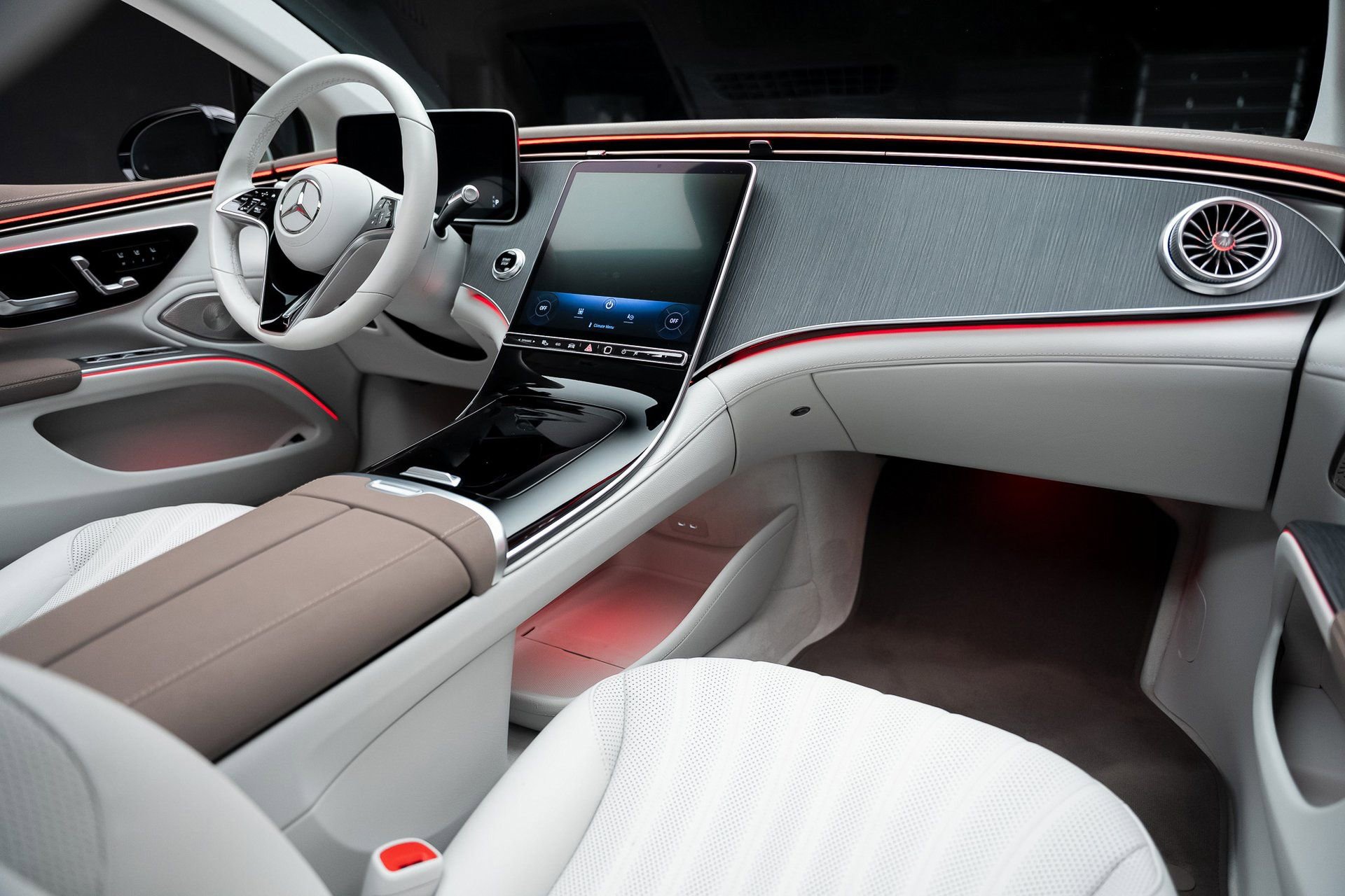 Used 2023 Mercedes-Benz EQS 450+ Sedan w/ AMG Line Exterior Package image 55