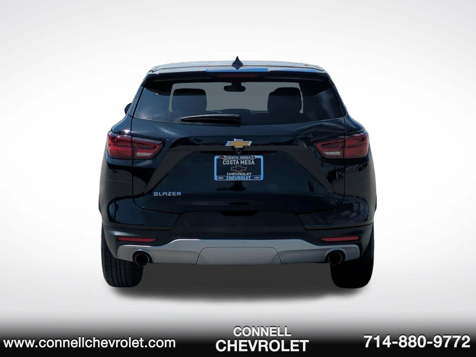 Used 2025 Chevrolet Blazer LT FWD image 6