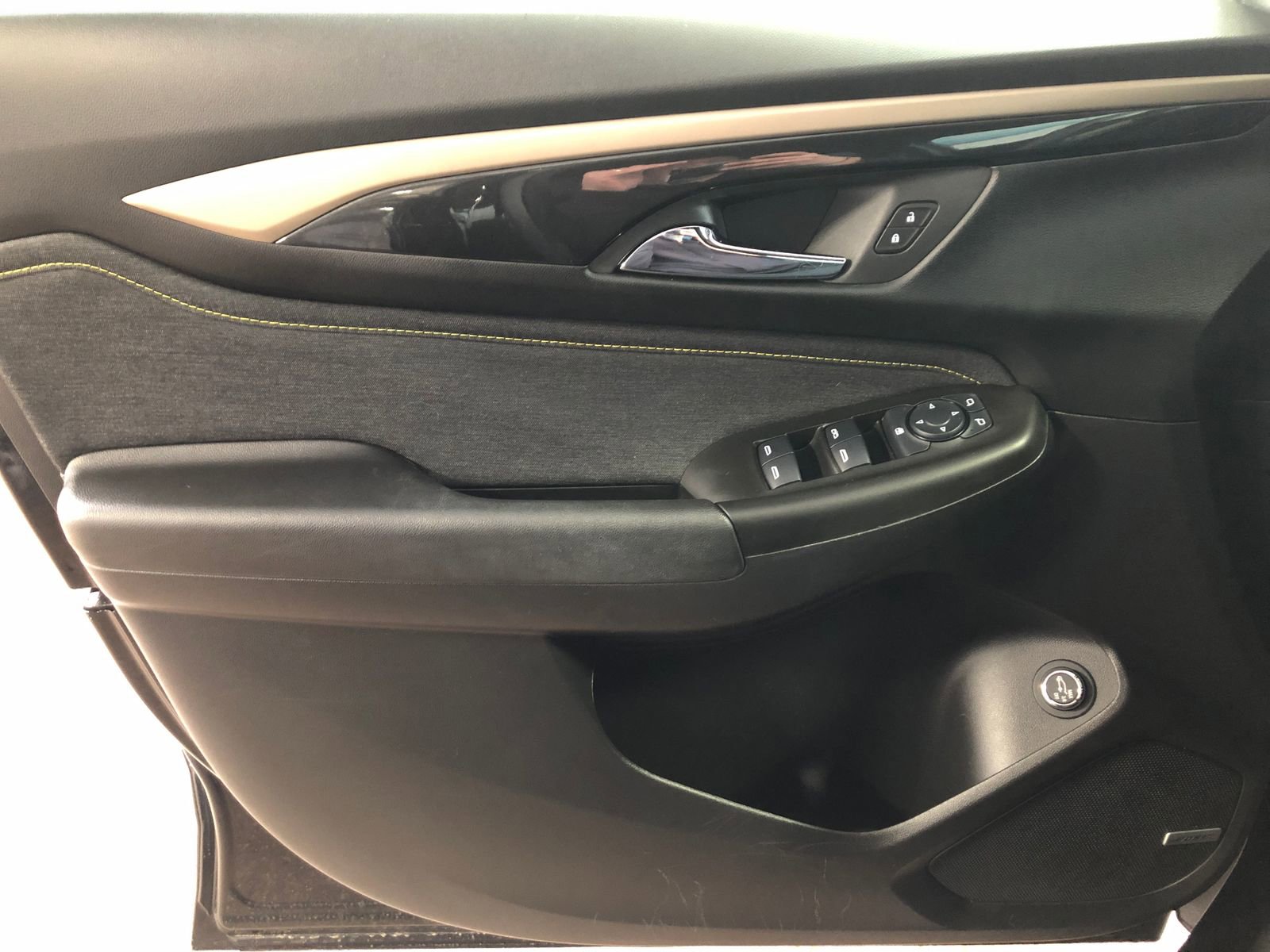 Used 2025 Chevrolet TrailBlazer ACTIV w/ Convenience Package AWD/4WD image 36