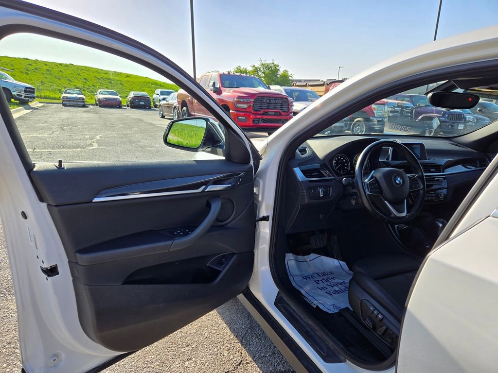 Used 2018 BMW X2 xDrive28i w/ Convenience Package AWD/4WD image 13