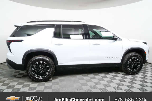 New 2026 Chevrolet Traverse Z71 image 2