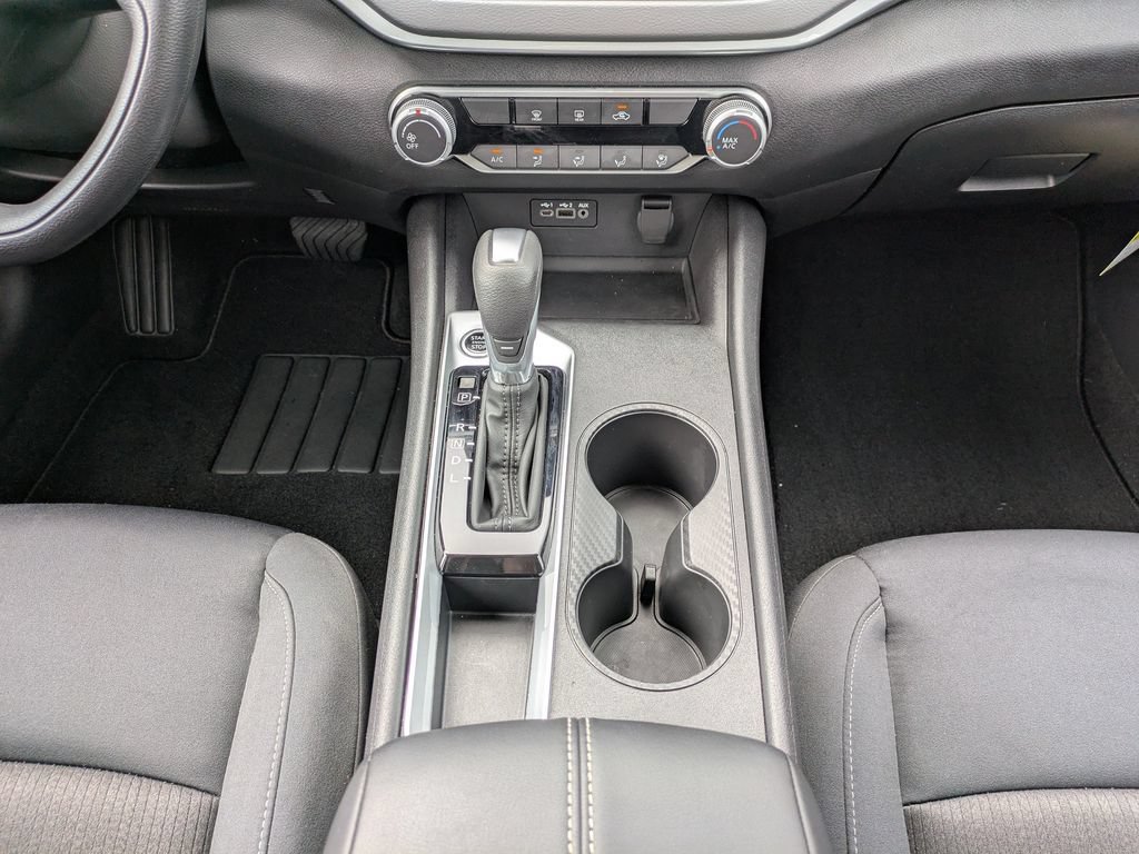 Certified 2025 Nissan Altima 2.5 S FWD image 19