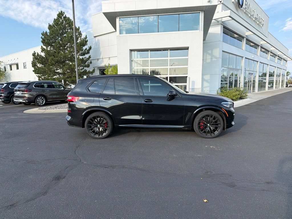 Used 2022 BMW X5 M50i w/ Dynamic Handling Package AWD/4WD image 6