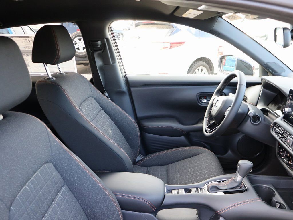 New 2026 Honda HR-V Sport image 8
